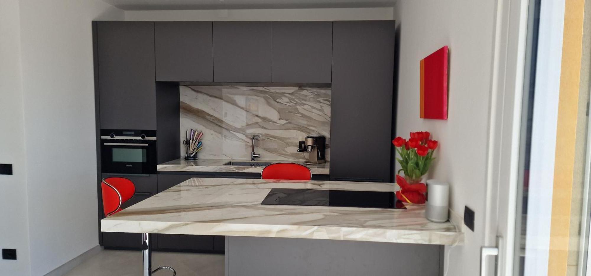 Mare Blu Apartment Ventimiglia Bagian luar foto