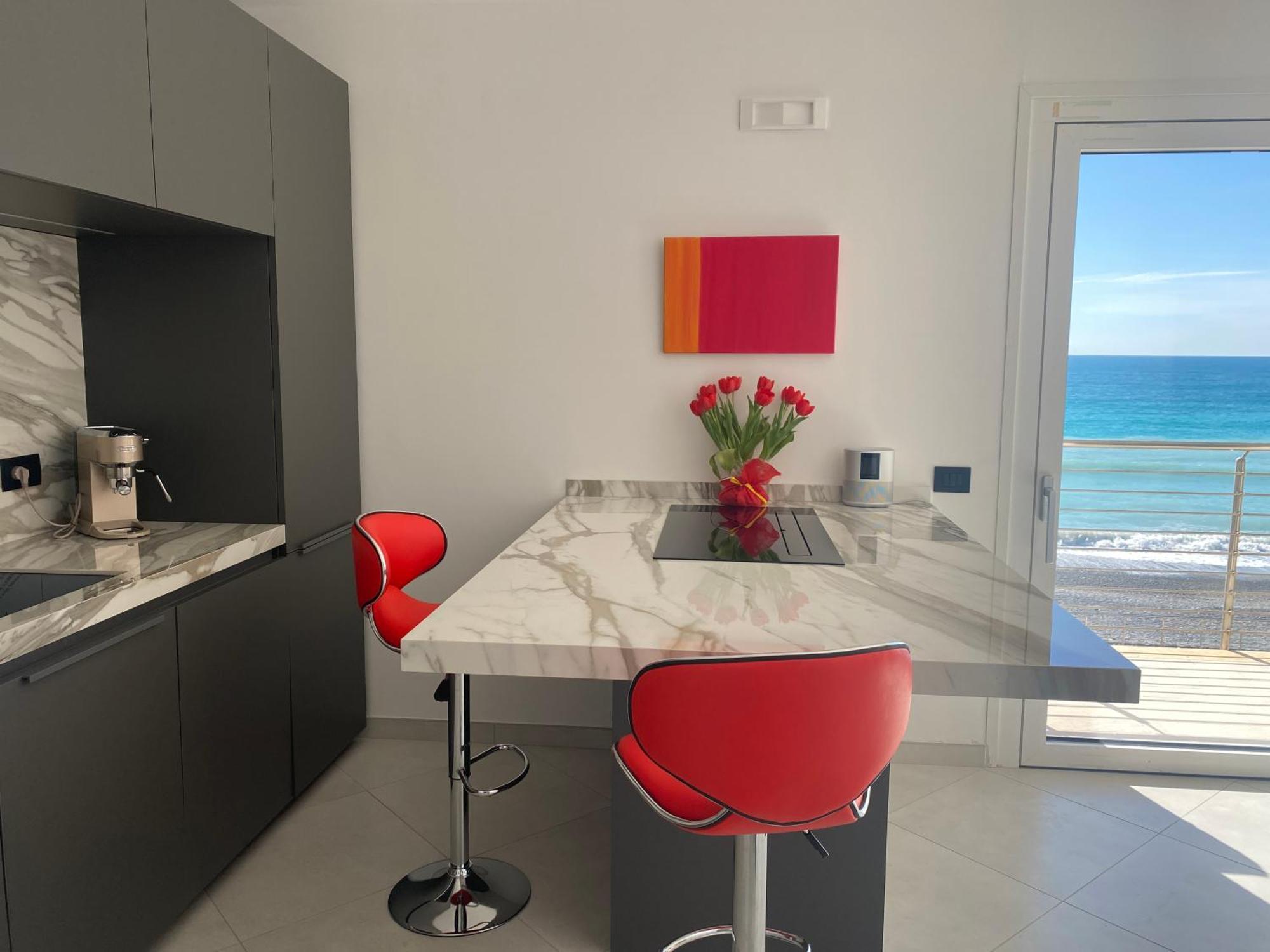 Mare Blu Apartment Ventimiglia Bagian luar foto