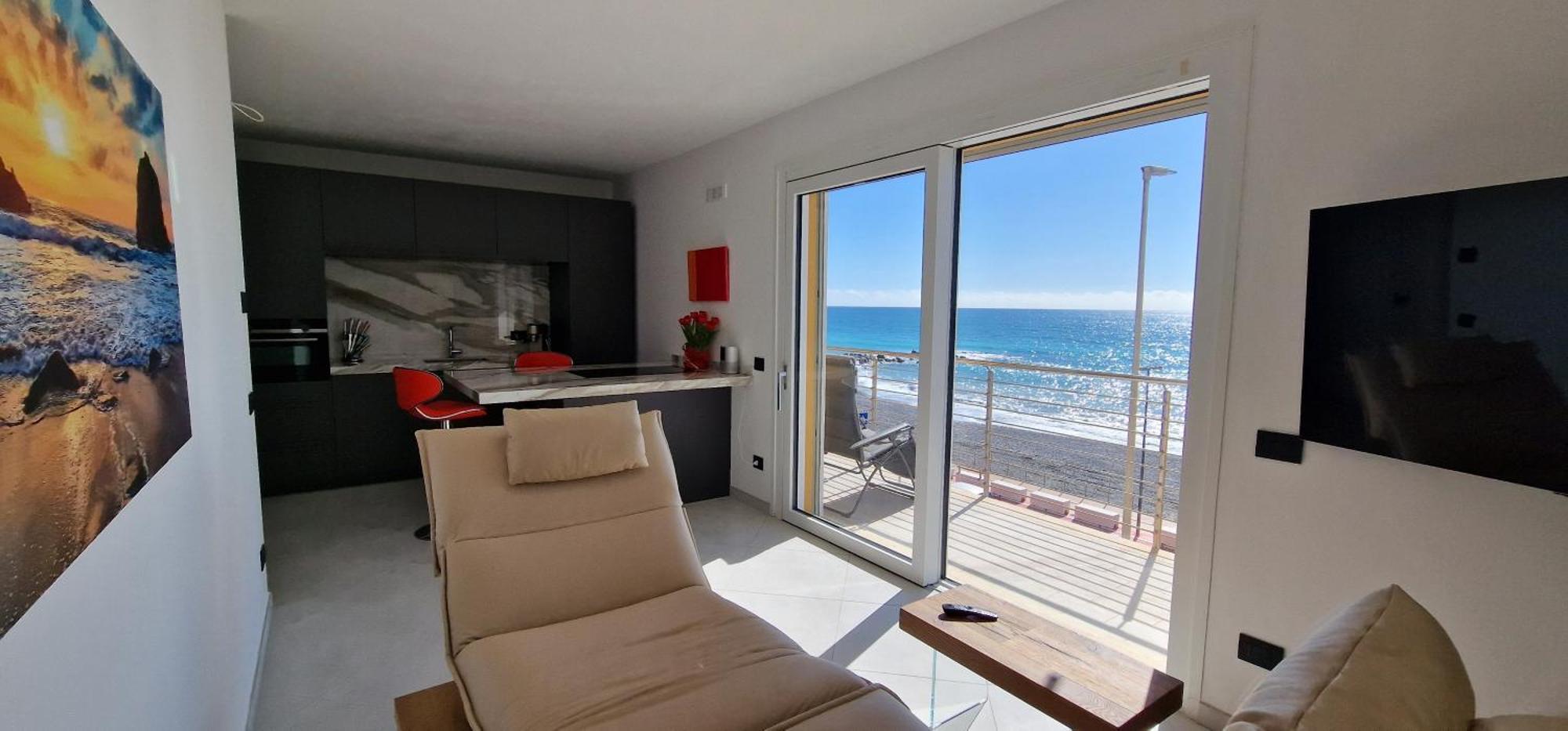 Mare Blu Apartment Ventimiglia Bagian luar foto