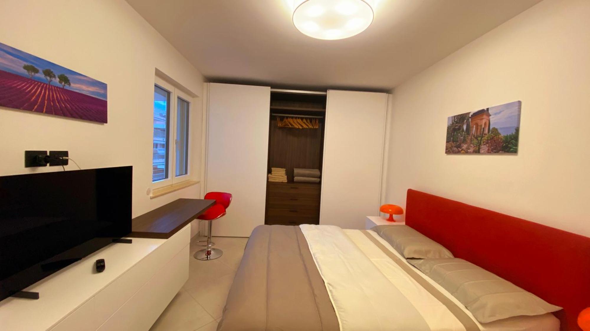 Mare Blu Apartment Ventimiglia Bagian luar foto