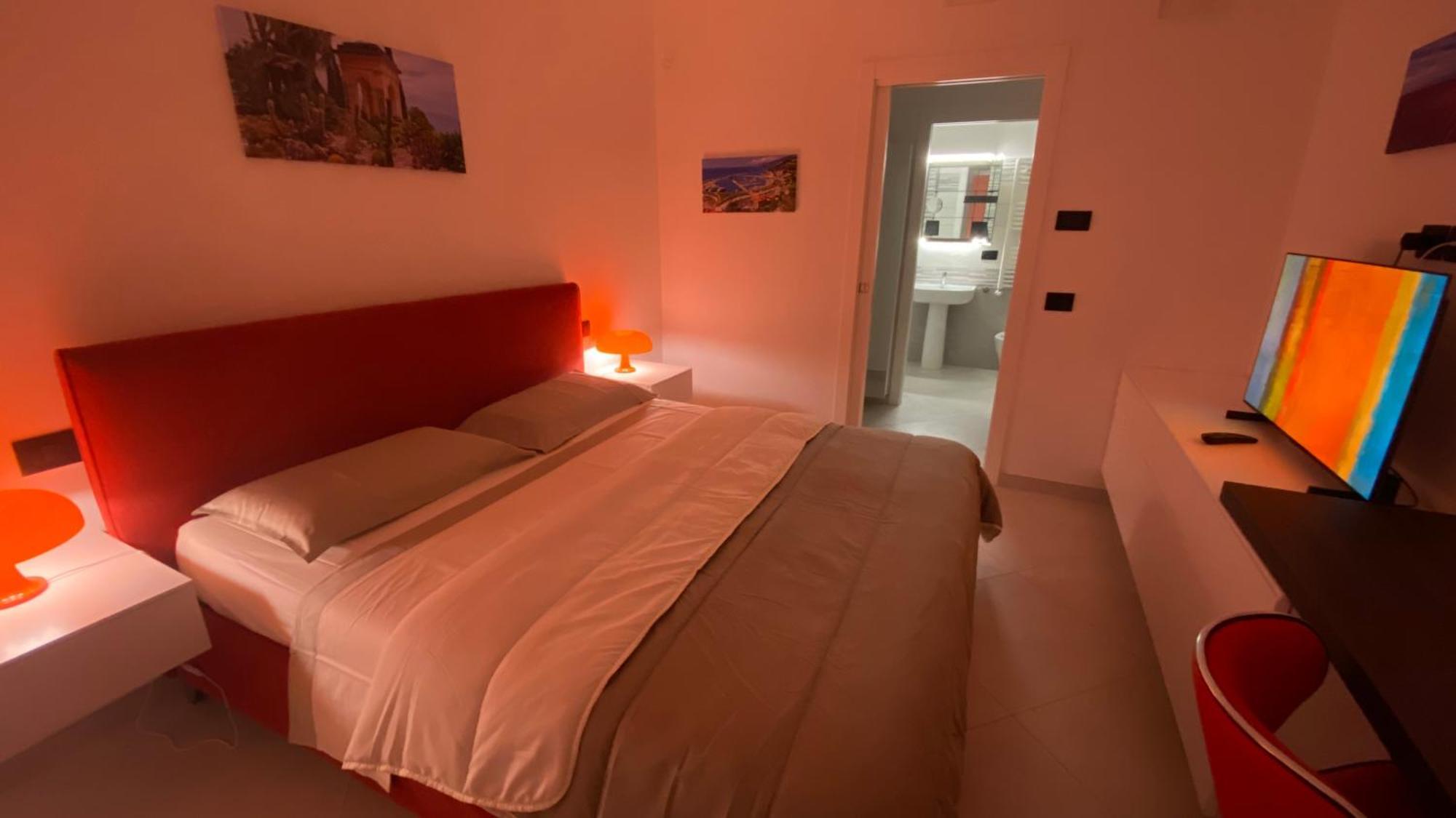 Mare Blu Apartment Ventimiglia Bagian luar foto