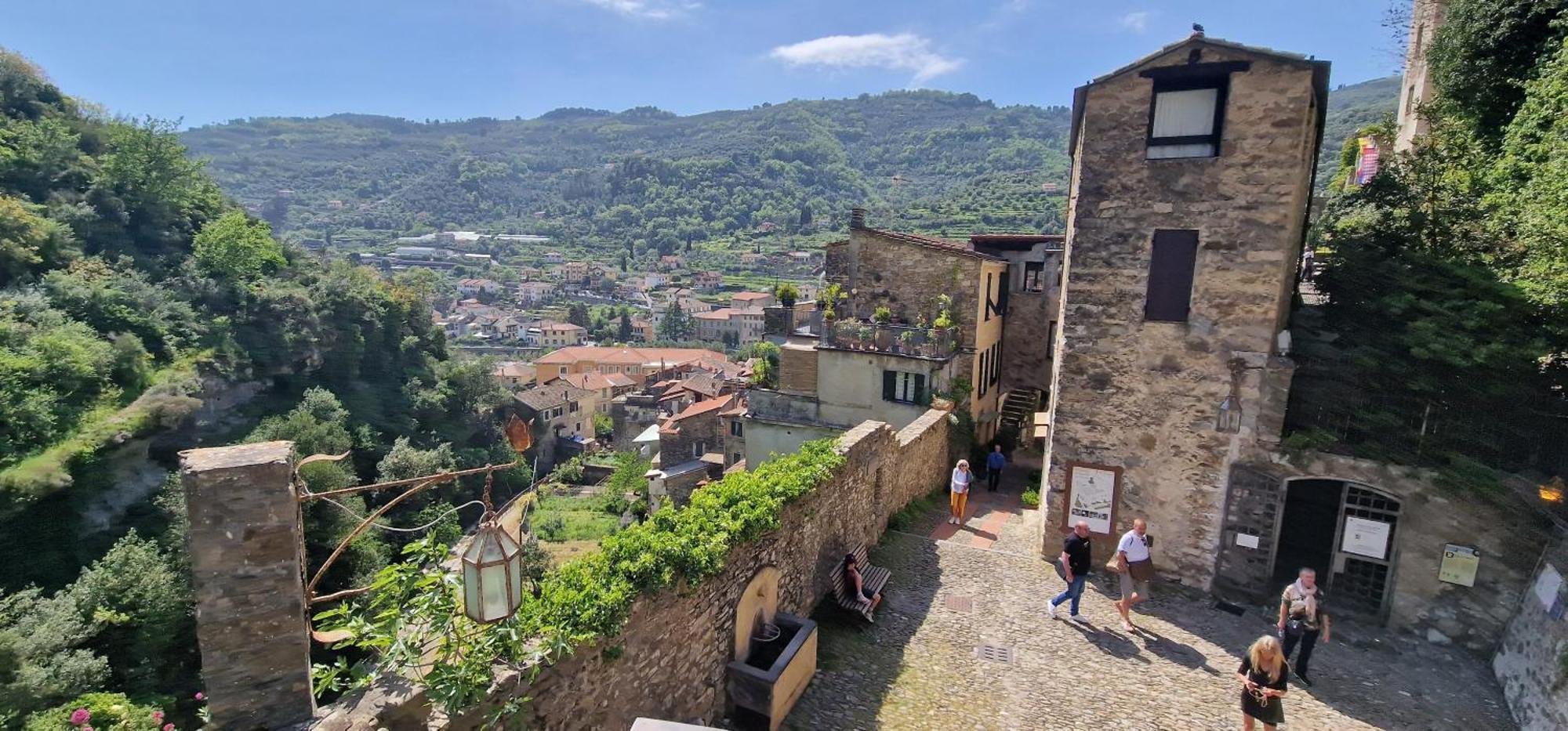Mare Blu Apartment Ventimiglia Bagian luar foto